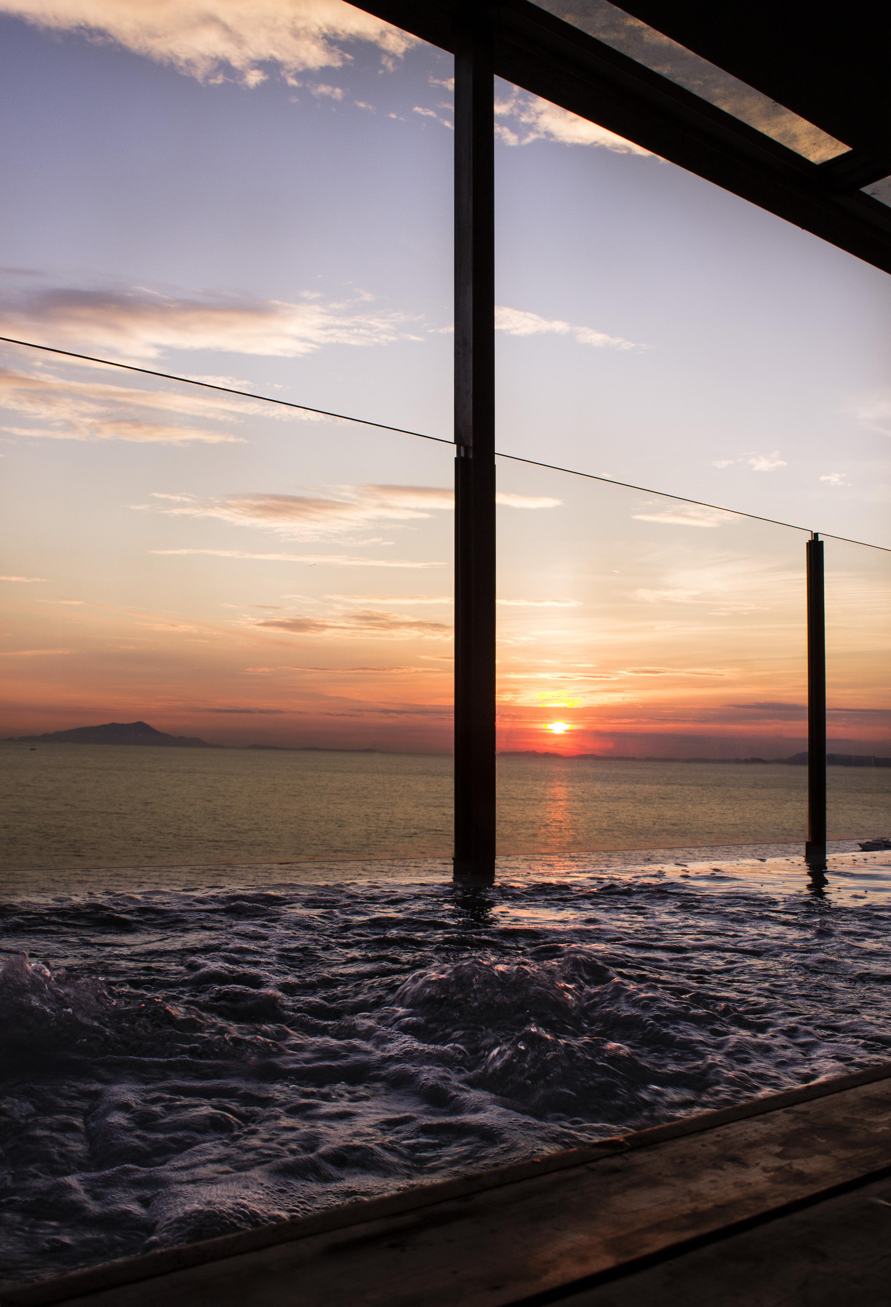 Laqua By The Sea Hotel Meta