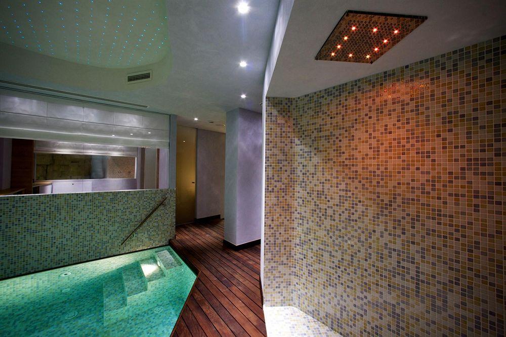 Hotel Laqua By The Sea 4*