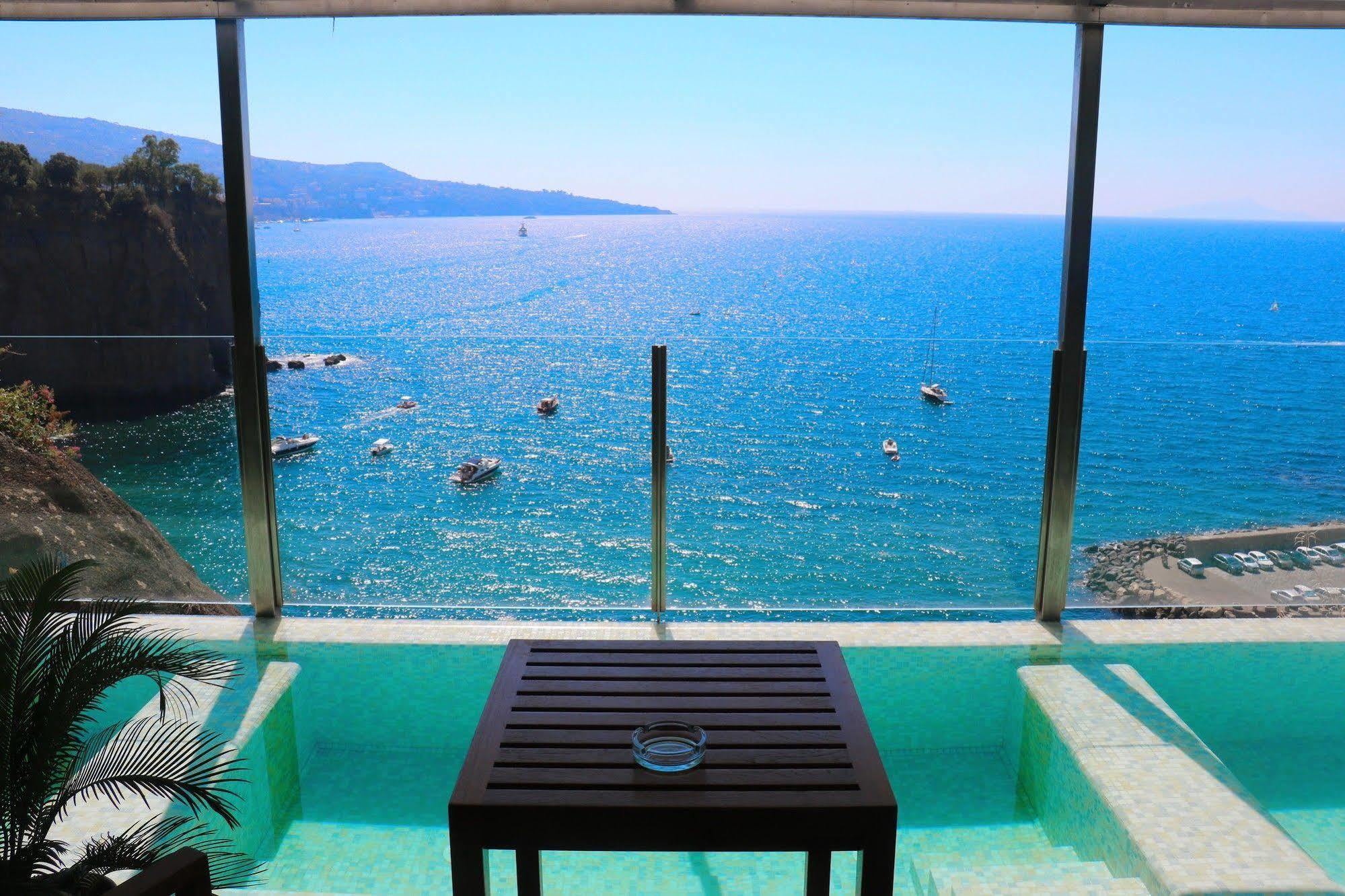 Laqua By The Sea Hotel